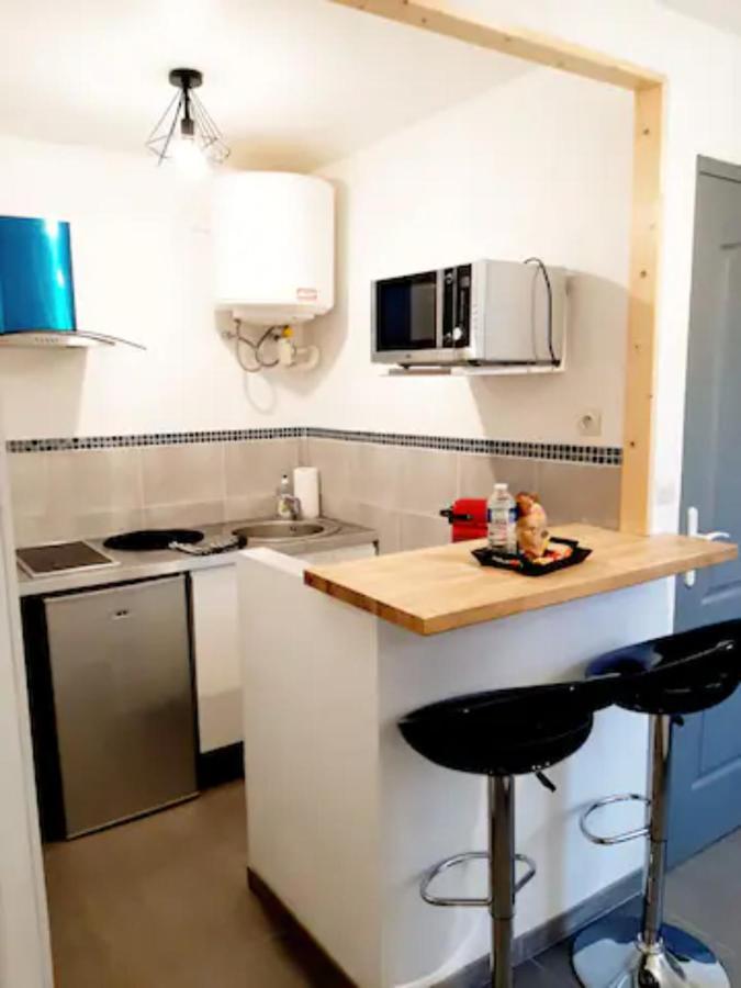 Appartamento Le Petit Charmeur, Parking, Wifi, Gare Flers  Esterno foto